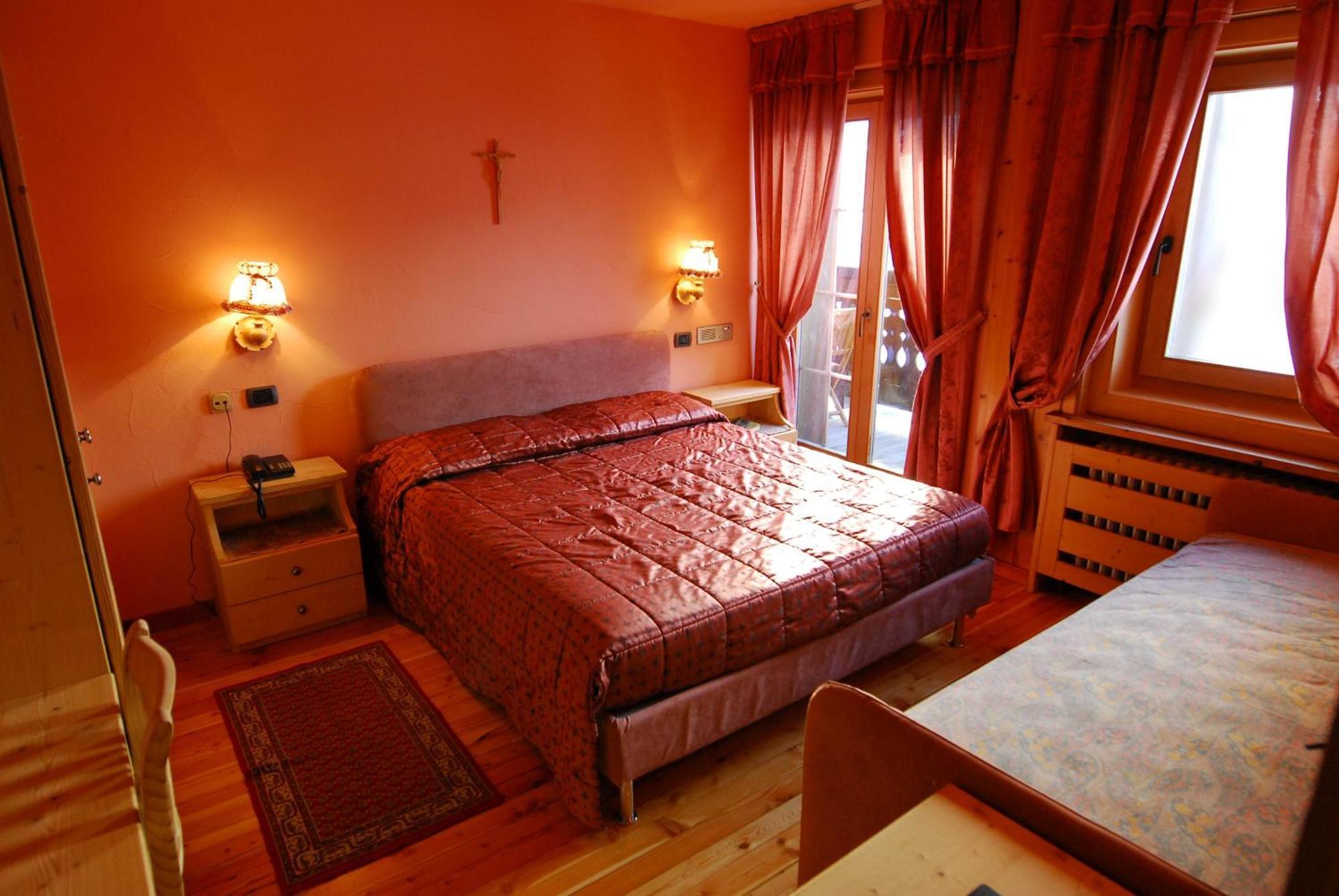 Hotel La Montanina Λιβίνιο Δωμάτιο φωτογραφία